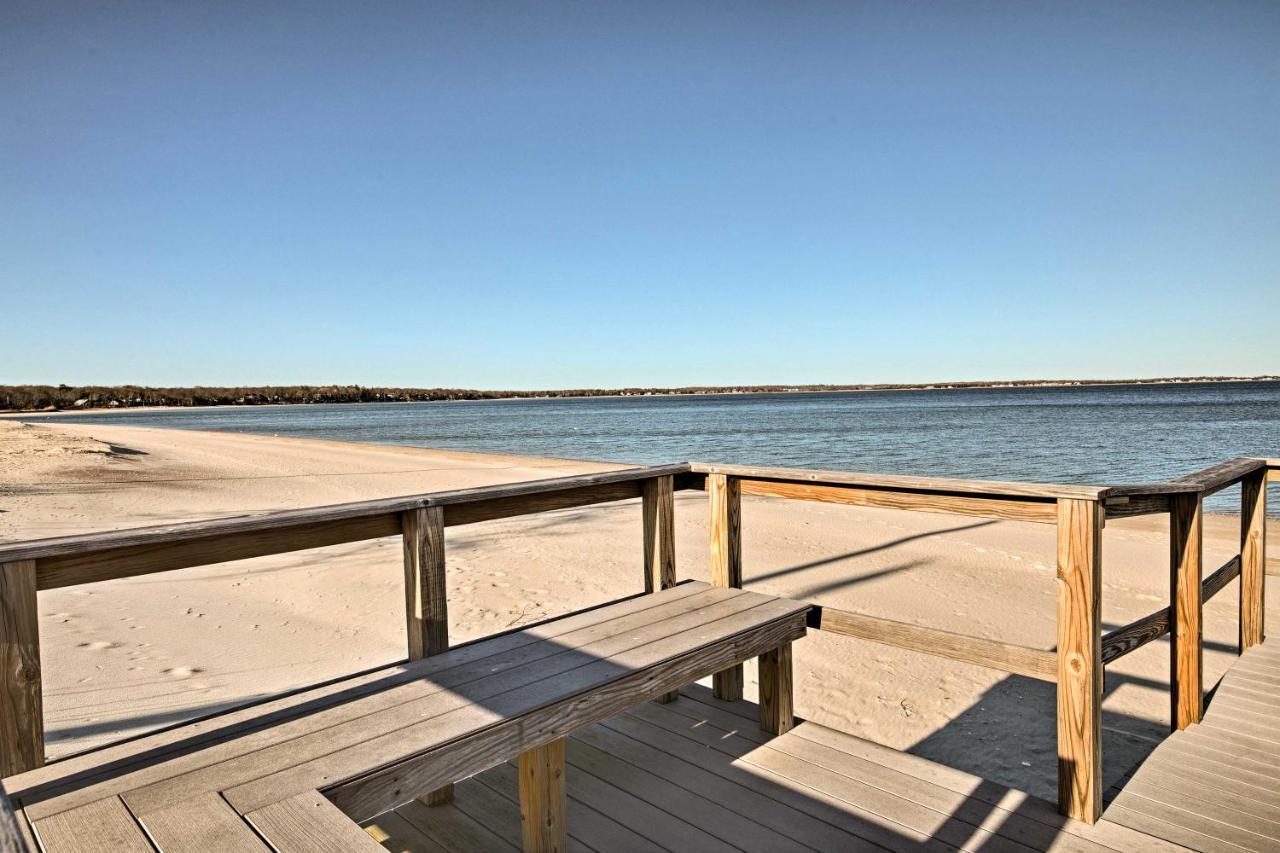 Home In Long Island Wine Country - Walk To Beach! Cutchogue ภายนอก รูปภาพ